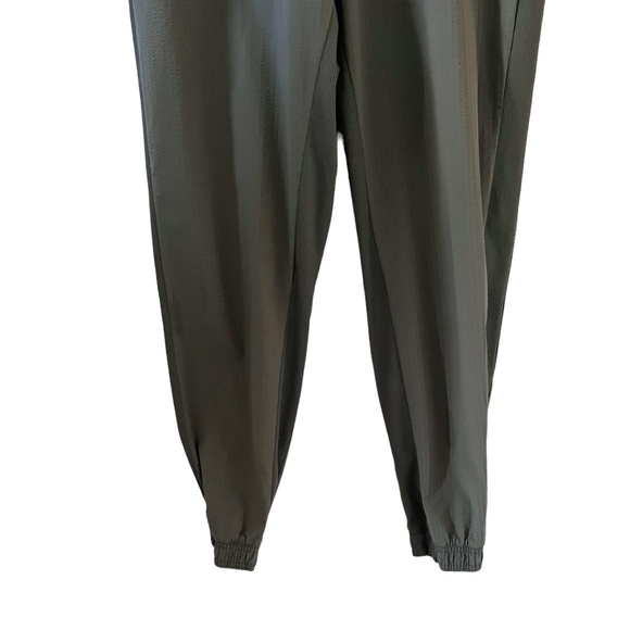 Athleta Textured Brooklyn Jogger In Military Olive Green Size 10 - Picture 8 of 16